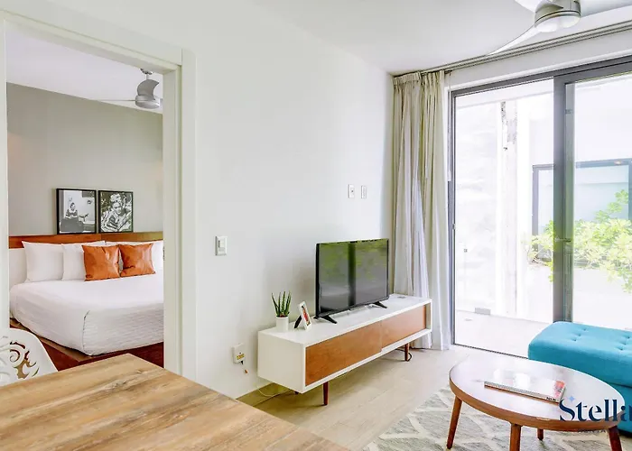 Сasa de vacaciones Premium Location Steps To 5th, Rooftop Pool & Bbq